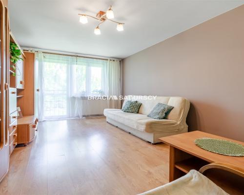 KAWALERKA l KOZŁÓWEK l 25m2 l WYSOKI l PARTER