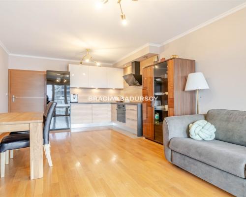 Nowoczesny apartamentowiec w centrum miasta