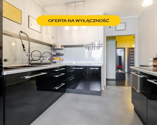 Mieszkanie z balkonem i miejscem postojowym