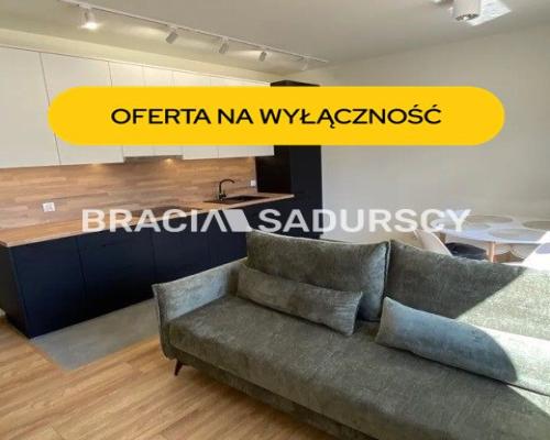 Na sprzedaż: mieszkanie 82 m²  - Kalwaria Zebrzydowska     Nowoczesne 2-pokojowe mieszkanie z dużym balkonem i możliwośc
