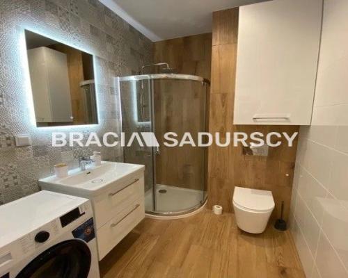 Na sprzedaż: mieszkanie 82 m²  - Kalwaria Zebrzydowska     Nowoczesne 2-pokojowe mieszkanie z dużym balkonem i możliwośc