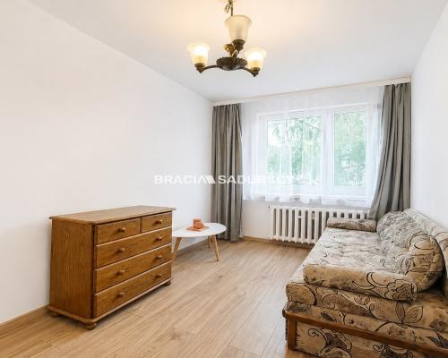 3-pok, os.Podw. balkon, osobna kuchnia