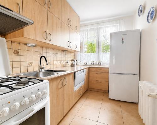 3-pok, os.Podw. balkon, osobna kuchnia