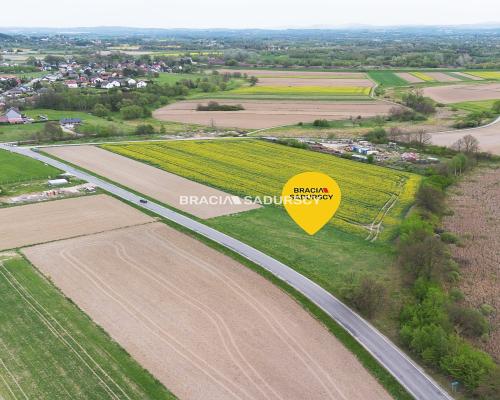30 ar działek budowlanych, gm. Czernichów