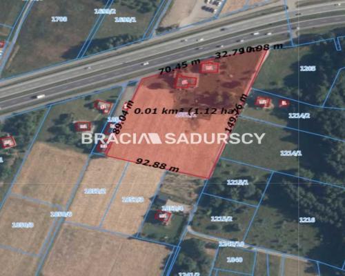 Działka usług komercyjnych w Głogoczowie gm. Myślenice       Oferujemy do sprzedaży atrakcyjną działkę usługową o powierzchn