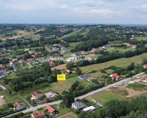 Na sprzedaż: działka budowlana 12 arów - Leńcze, gm. Kalwaria Zebrzydowska    Lokalizacja:  Oferujemy na sprzedaż at