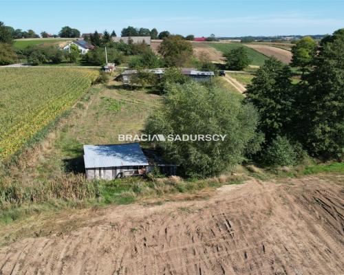 Gunów - Wilków działka o pow. 0,77 ha!  Działka o powierzchni 0,77 ha   położona w miejscowości Gunów-Wi
