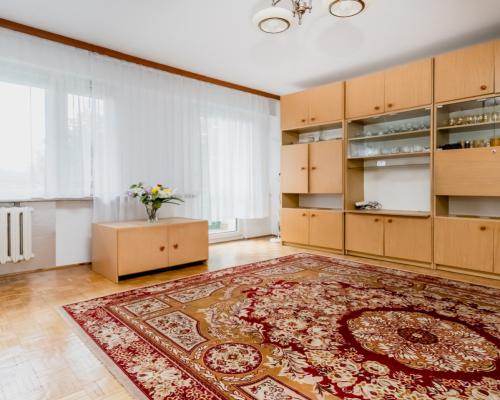 Przestronne 2 pokoje, pierwsze piętro