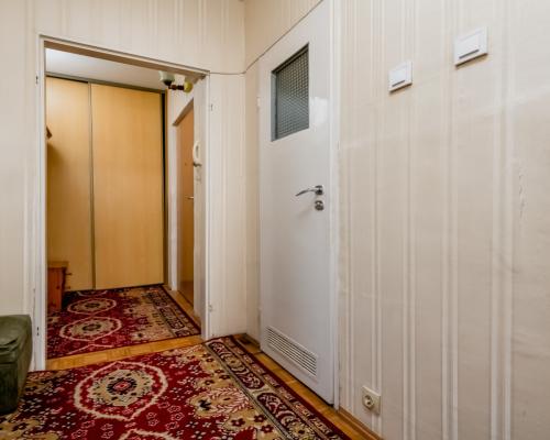 Przestronne 2 pokoje, pierwsze piętro