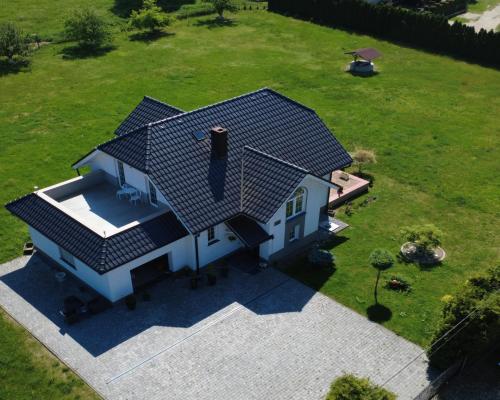 Urokliwy dom w Krzyżowej/ 131,6m2 pow. mieszkalna