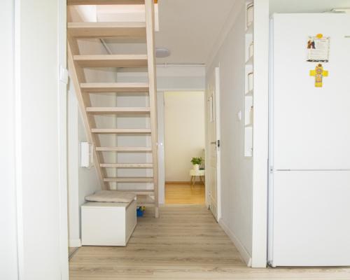4 pokoje, 82m2 blisko Osiedla Młodych, 3 poziomy