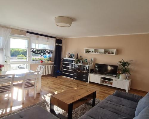 Piękne 4 pokoje z balkonem na ul. Pogodnej !!!