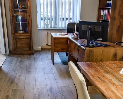Lokal biurowy z opcją samodzielnej kawalerki