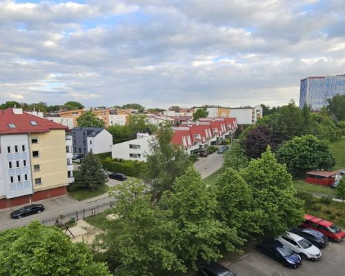 Ul. Kolorowa. pow. po podłodze 67m2, 3 pokoje