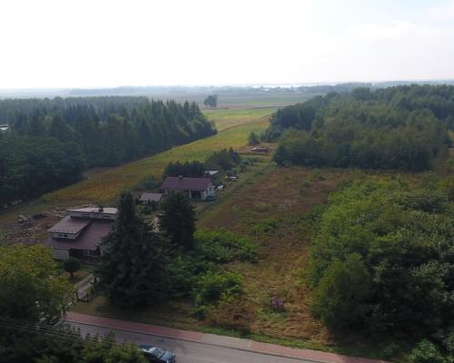 Piękna działka w pobliżu jeziora