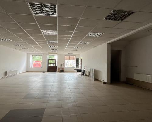Lokal 370 m2 w centrum Zwolenia woj. mazowieckie.