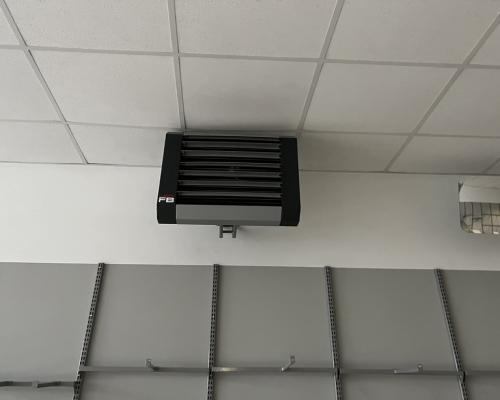 Lokal handlowy 180 m kw.  w centrum Dęblina.