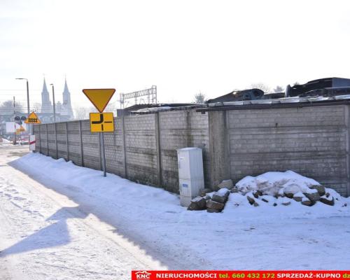 Działka usługowa pod wiele działalności.