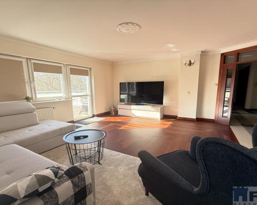 Komfortowy apartament przy Pl.Batorego z garażem