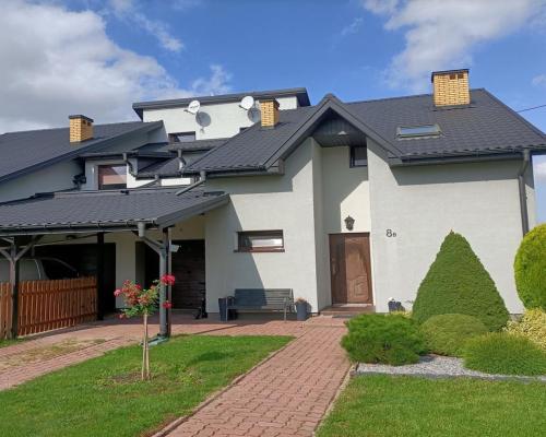 Dom 180 m2 w Leokadiowie blisko Puław/lubelskie.
