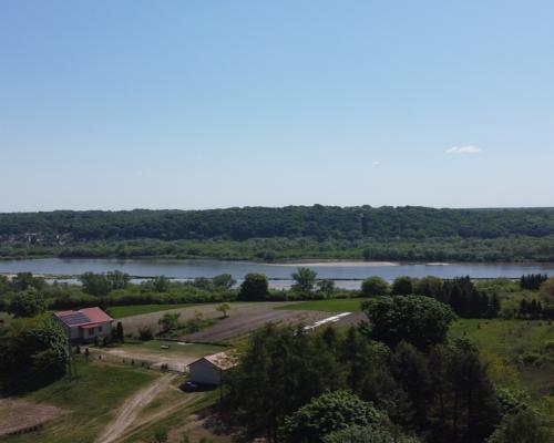 Działka 2902 m2 z widokiem na Wisłę w Oblasach.