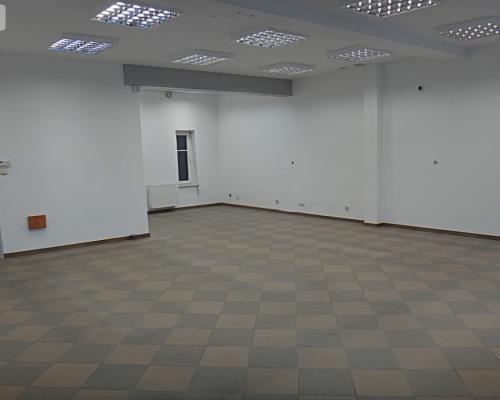 Lokal handlowo- usługowy, centrum, bezczynszowe