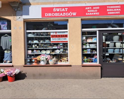 Lokal handlowo- usługowy, centrum, bezczynszowe