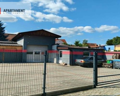 Lokal pod usługi komercyjne z parkingiem