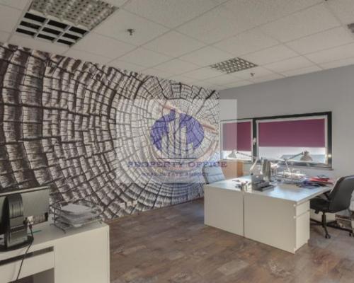 Włochy: lokal biurowy 450m2 do wynajęcia