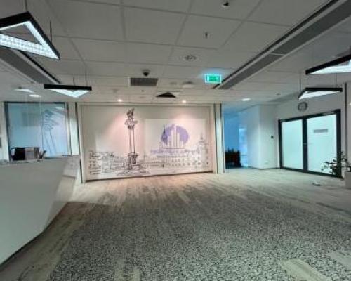 warszawska Wola - lokal biurowy 1502,37 m2 do podnajmj