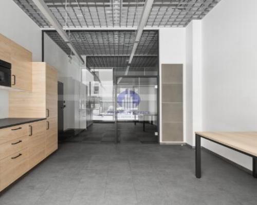 Mokotów: lokal usługowo-biurowy 390m2 do wynajęcia