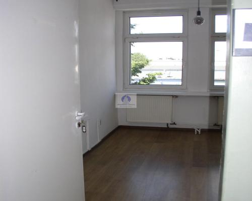 Targówek: biuro 12,50 m2 do wynajęcia