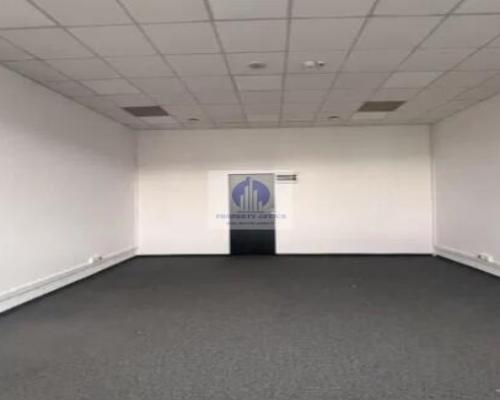 Włochy: lokal biurowy 47,30m2 do wynajęcia