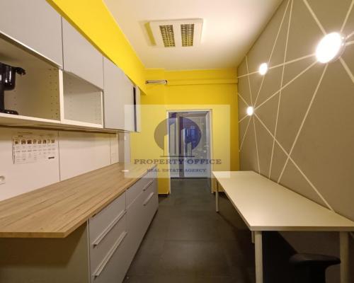 Ursynów : lokal biurowy 754,77 m2 do wynajęcia