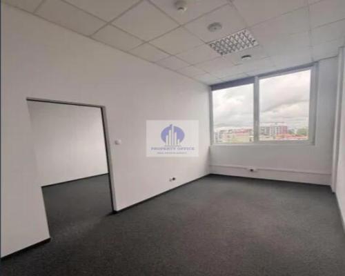 Włochy: lokal biurowy 31,90m2 do wynajęcia