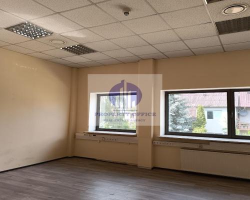 Targówek: lokal biurowy 64,50m2 do wynajęcia