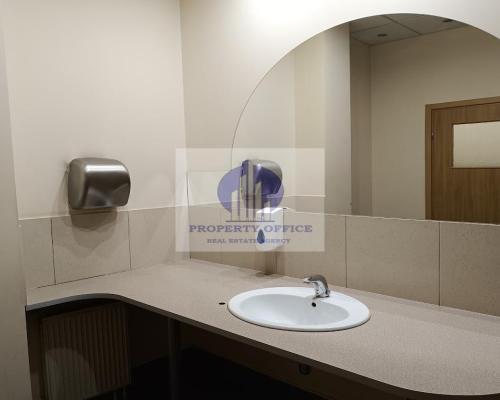 Targówek: lokal biurowy 64,50m2 do wynajęcia