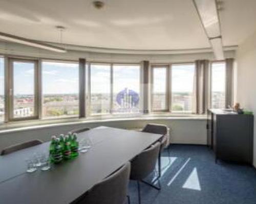 Śródmieście: lokal biurowy 253,35m2 do podnajmu