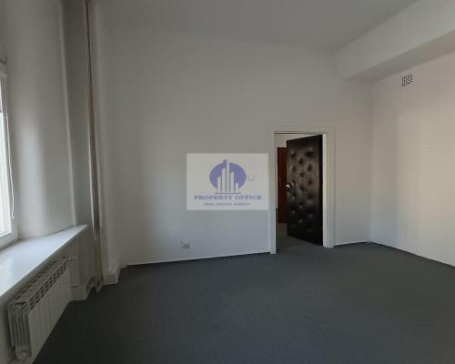 Śródmieście: lokal biurowy 17,82m2 do wynajęcia