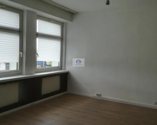 Targówek: lokal biurowy 25 m2 do wynajęcia