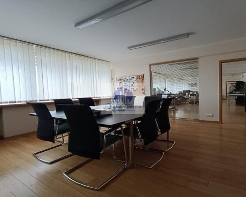 Mokotów: lokal biurowy 185,94m2 do wynajęcia