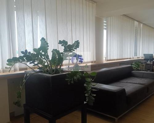 Mokotów: lokal biurowy 185,94m2 do wynajęcia