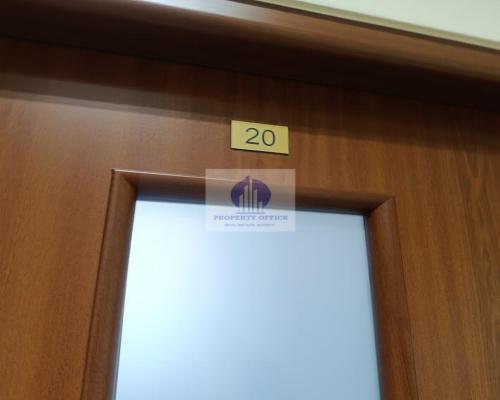Włochy: lokal biurowy 9,90m2 do wynajęcia