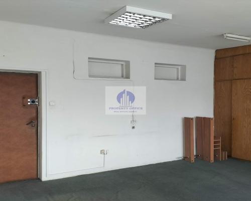 Włochy: lokal biurowy 27,20m2 do wynajęcia