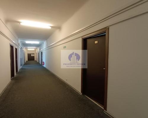 Włochy: lokal biurowy 73,40m2 do wynajęcia