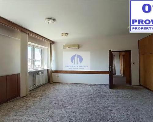 Włochy: lokal biurowy 73,40m2 do wynajęcia