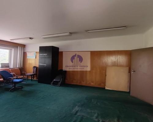 Włochy: lokal biurowy 99,40m2 do wynajęcia