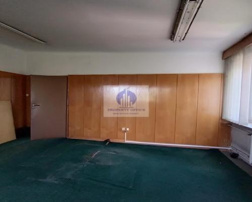 Włochy: lokal biurowy 72,20m2 do wynajęcia