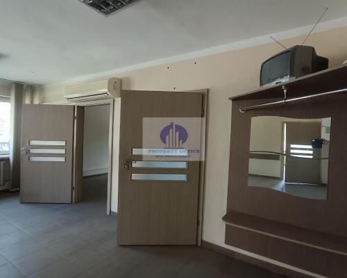 Włochy: lokal biurowy 70,20m2 do wynajęcia