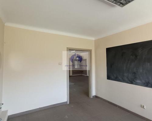 Włochy: lokal biurowy 70,20m2 do wynajęcia